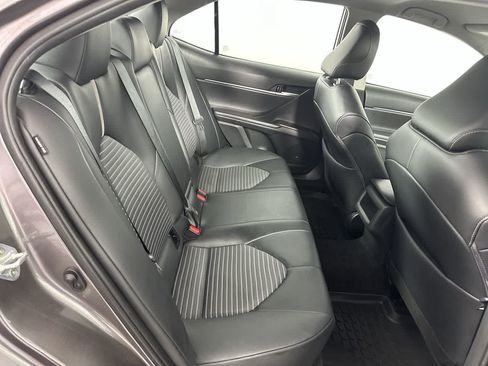 Used 2024 Toyota Camry SE FWD image 8