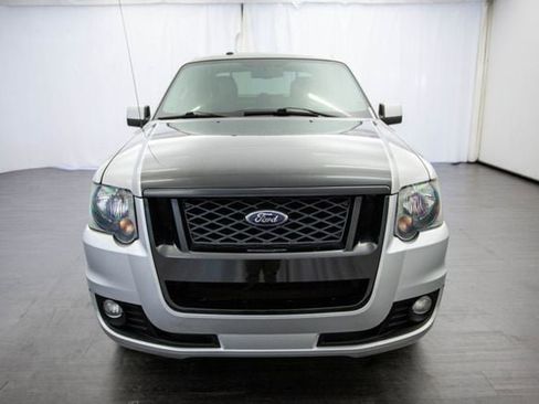 Used 2009 Ford Explorer Sport Trac Adrenalin image 14