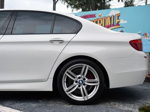 Used 2013 BMW 535i xDrive Sedan AWD/4WD image 9
