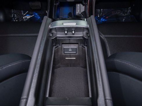 New 2026 Mercedes-Benz GLC 300 4MATIC image 23