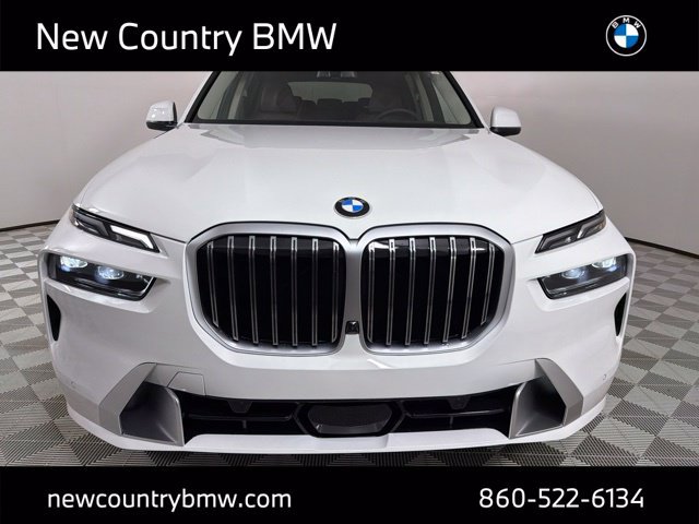 New 2027 BMW X7 xDrive40i w/ Premium Package AWD/4WD image 2