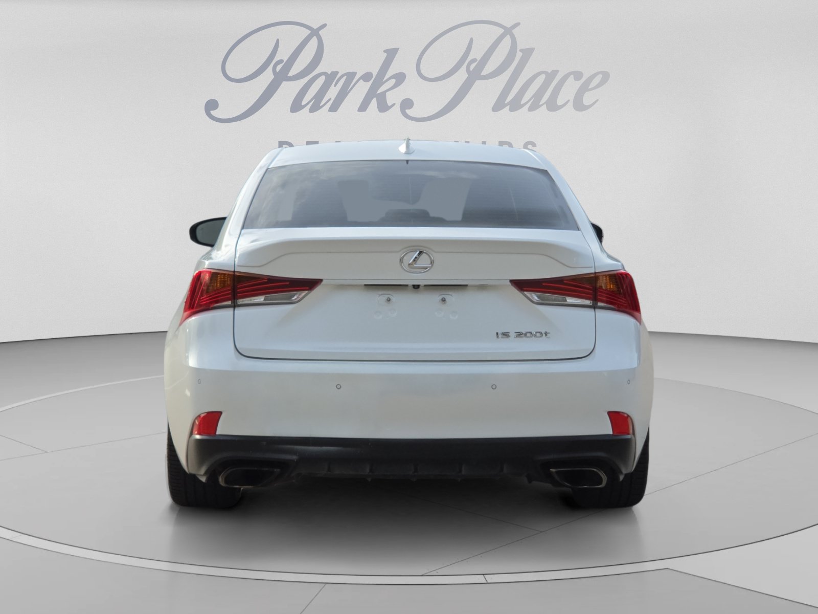 Used 2017 Lexus IS 200t w/ Navigation System Package RWD image 4