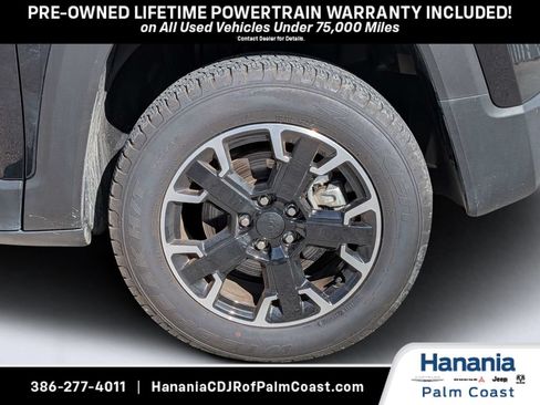 Used 2023 Jeep Renegade Trailhawk w/ Trailhawk Elite Group AWD/4WD image 10