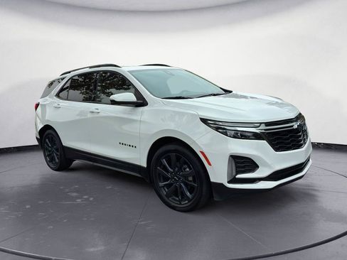 Used 2022 Chevrolet Equinox RS w/ RS Leather Package FWD image 7