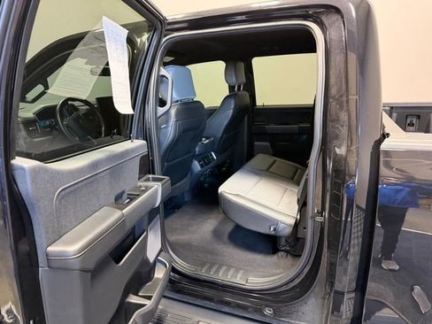 Used 2023 Ford F150 Lightning Lariat image 15