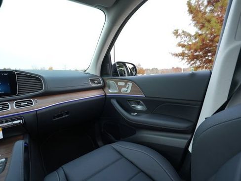 Certified 2026 Mercedes-Benz GLE 350 4MATIC image 23