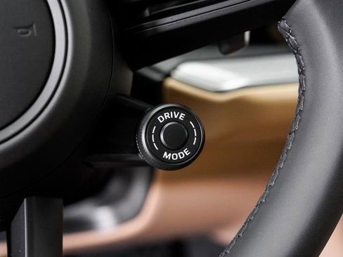 New 2026 Porsche Cayenne image 15