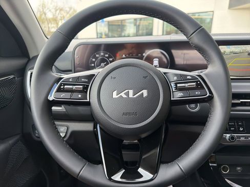 New 2026 Kia Seltos EX image 36