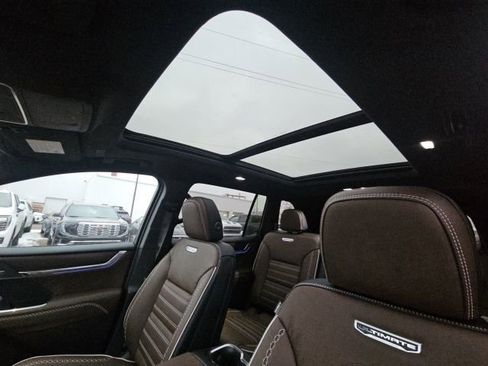 New 2026 GMC Acadia Denali Ultimate w/ LPO, Floor Liner Package image 20
