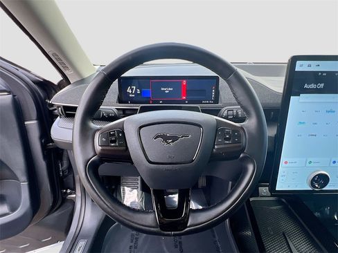 Used 2023 Ford Mustang Mach-E Premium image 11