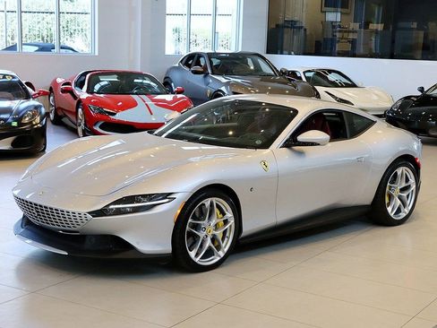 Certified 2021 Ferrari Roma image 30