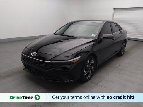 Used 2024 Hyundai Elantra Limited FWD image 1