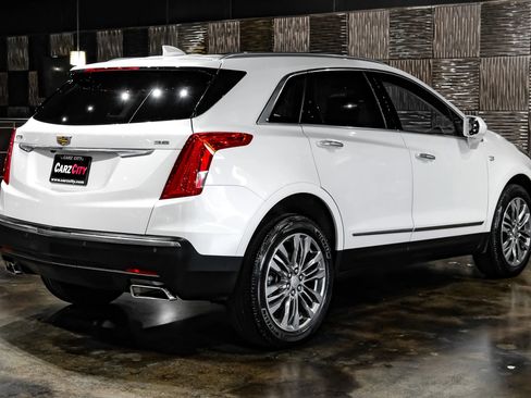 Used 2019 Cadillac XT5 Premium Luxury FWD image 8