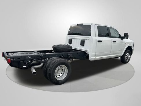 New 2025 RAM 3500 Big Horn image 7