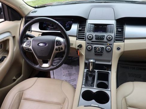 Used 2018 Ford Taurus SEL AWD/4WD image 13