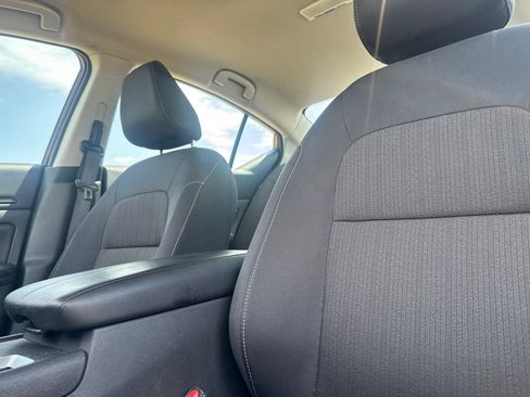 Certified 2025 Nissan Altima 2.5 SV FWD image 36