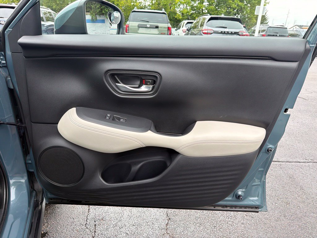 Certified 2024 Honda HR-V LX image 24
