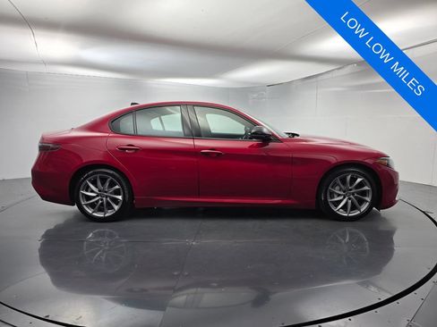 Used 2026 Alfa Romeo Giulia w/ Driving Assist Package RWD image 3