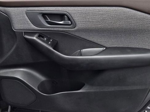 Certified 2023 Nissan Rogue S FWD image 8