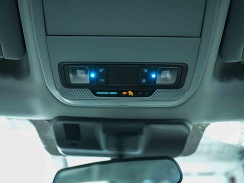 Used 2023 Ford F150 XLT image 31