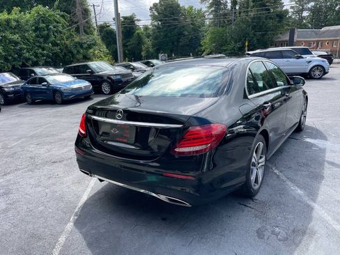 Used 2019 Mercedes-Benz E 300 image 6