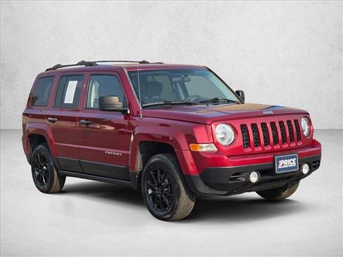 Used 2015 Jeep Patriot Sport AWD/4WD image 7