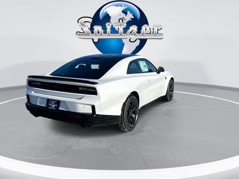 New 2026 Dodge Charger Scat Pack w/ Blacktop Package AWD/4WD image 9