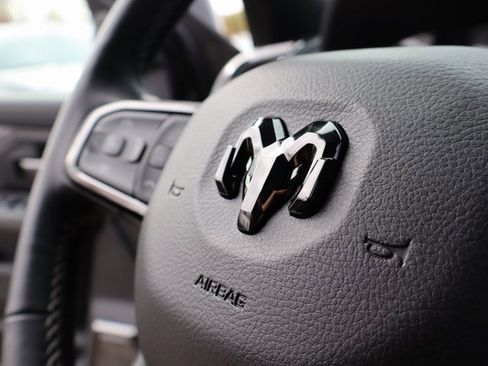 Used 2025 RAM 3500 Limited image 35