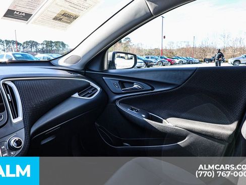 Used 2024 Chevrolet Malibu LT image 44