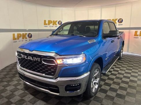Used 2025 RAM 1500 Big Horn AWD/4WD image 8