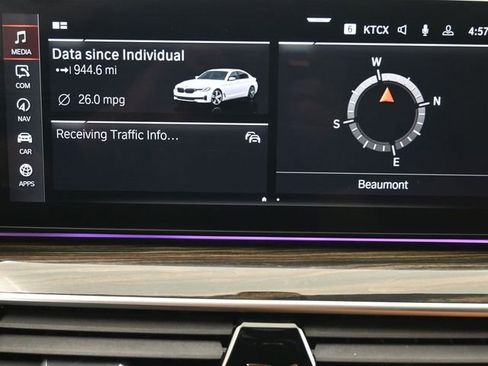 Used 2021 BMW 530i w/ Premium Package image 6