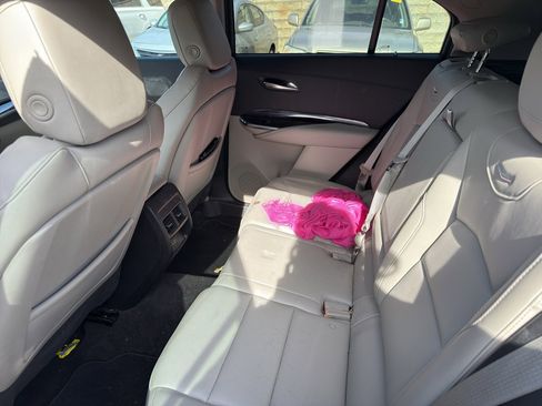 Certified 2023 Cadillac XT4 Luxury image 10