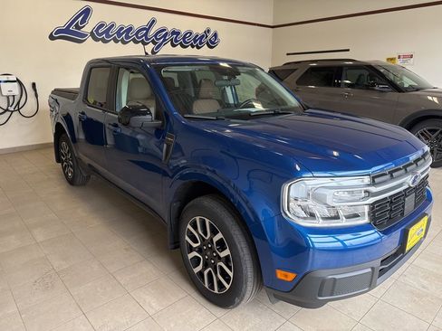 Used 2024 Ford Maverick Lariat image 9