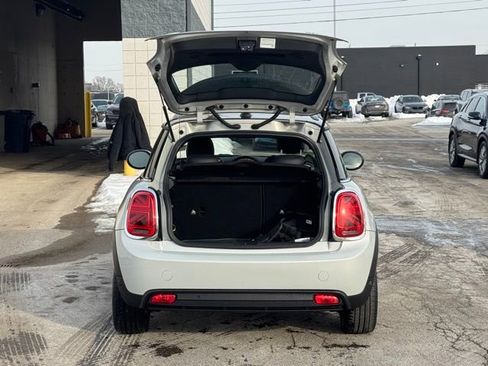 Used 2023 MINI Cooper SE image 31
