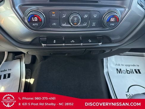 Used 2018 Chevrolet Silverado 1500 LT w/ All Star Edition AWD/4WD image 19