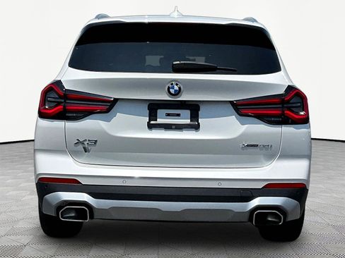 Used 2024 BMW X3 xDrive30i w/ Premium Package AWD/4WD image 5