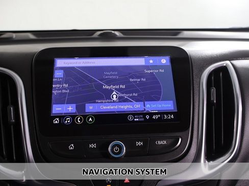 Used 2022 Chevrolet Equinox LT image 3