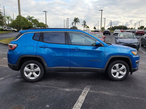 Used 2018 Jeep Compass Latitude image 8