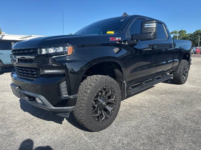 Used 2021 Chevrolet Silverado 1500 RST w/ True North Edition Plus AWD/4WD image 2