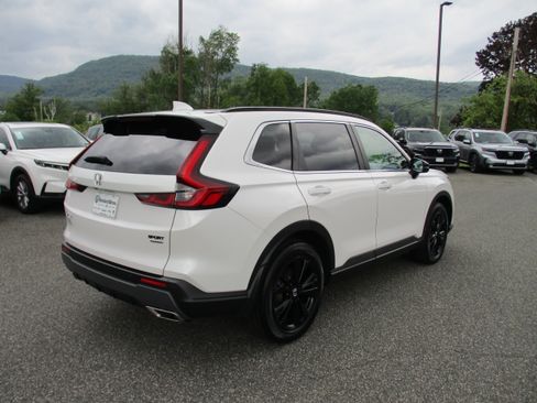 Certified 2025 Honda CR-V Sport Touring image 5