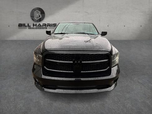 Used 2017 RAM 1500 Express w/ Black Ram 1500 Express Group AWD/4WD image 2