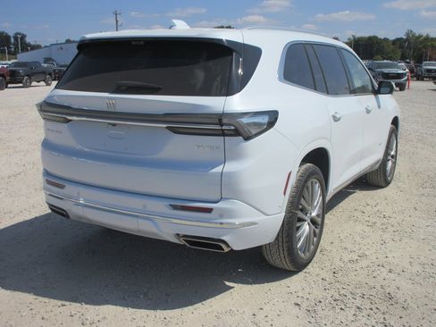 New 2026 Buick Enclave Avenir w/ Super Cruise Package image 5