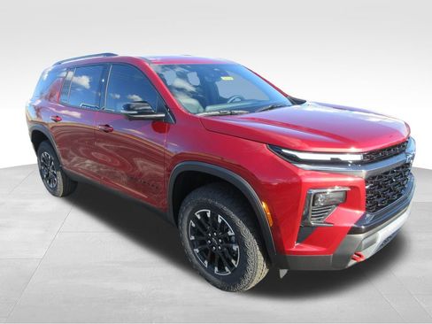 New 2026 Chevrolet Traverse Z71 w/ Driver Confidence Package image 7