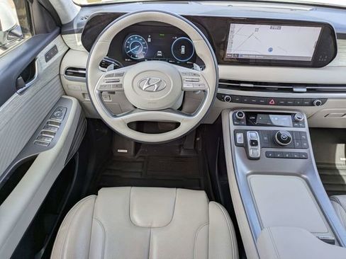 Used 2023 Hyundai Palisade Calligraphy FWD image 16