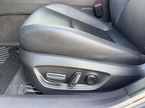 Used 2023 Toyota Prius Prime FWD image 20