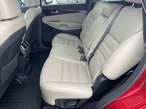Used 2020 Kia Sorento EX image 13