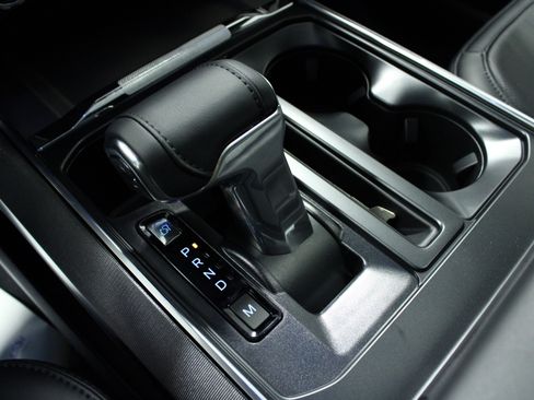 New 2025 Ford F150 Platinum w/ Equipment Group 702A High image 25