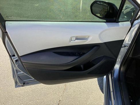 Certified 2024 Toyota Corolla LE image 13