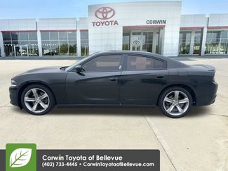 Used 2016 Dodge Charger R/T RWD video 2