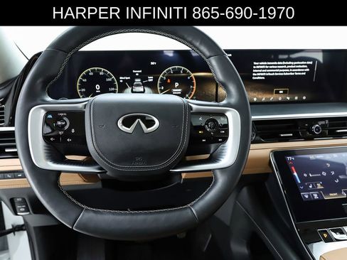 Used 2025 INFINITI QX80 Sensory AWD/4WD image 21